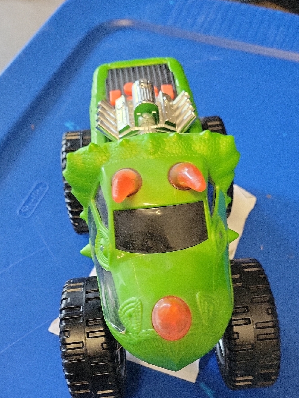 Road Rippers Triceratops Monster Truck - Picture 4 of 4